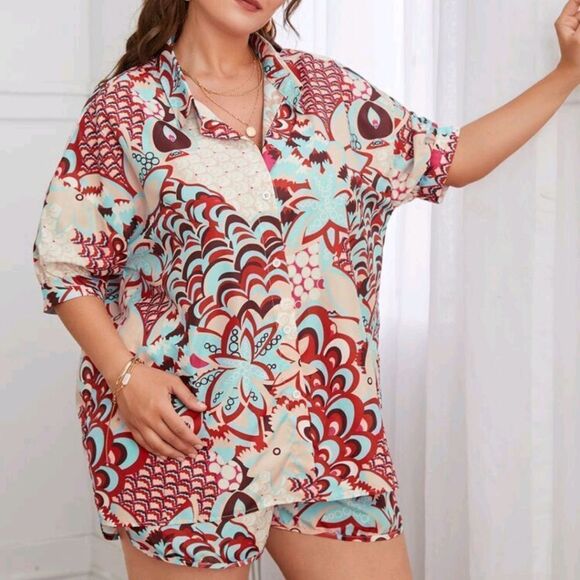 Colorful Patterned Shirt and Shorts Set - Picture 3 of 5